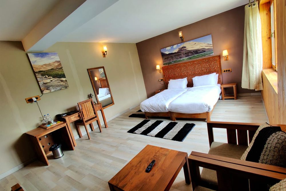 premium-room-4_compressed